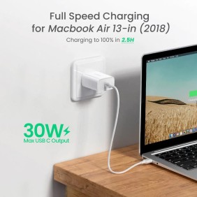 UGREEN 30W USB-C Smart & Fast Charger for Phones, Tablets, Ipads & MacBook Air - CD127 70161